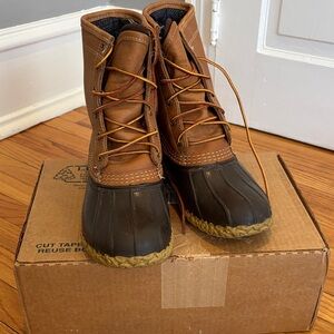 NWOT L.L. Bean Women's Brown and Black Winter Boots
